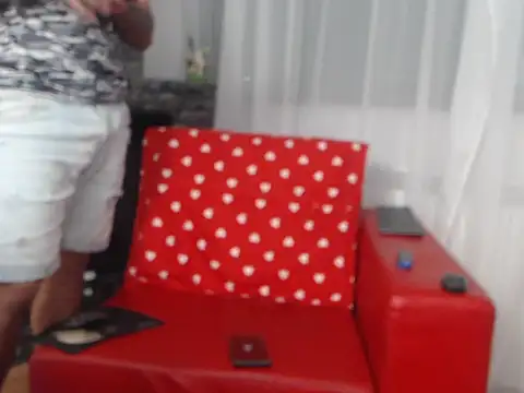 RyanxCole live