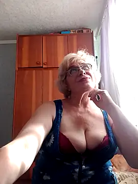 52MiaLove02 live