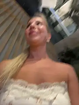 LisaMurr live