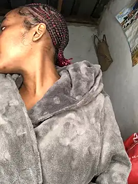 Nicole-Liam- profile