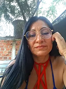 maturexxxnaughty live