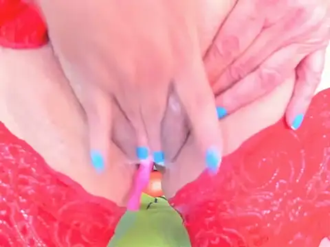Dayissquirt60 live