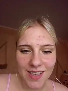 Blueeyezz0 live