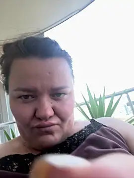 SunnyLeila2101 live
