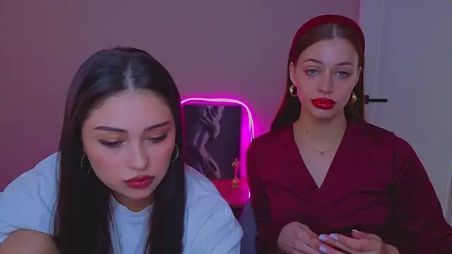 Sofia_Plump live
