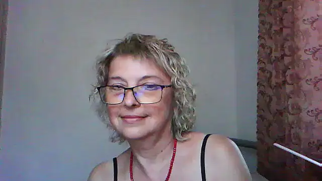 ElizabethGorden live