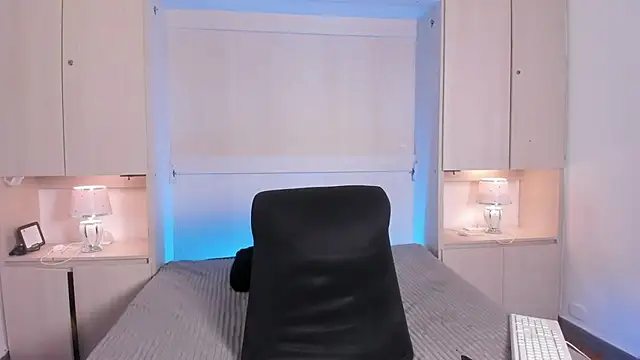 Stefannyevans_ live