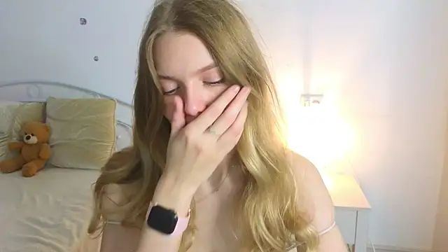 Maily__Trees live