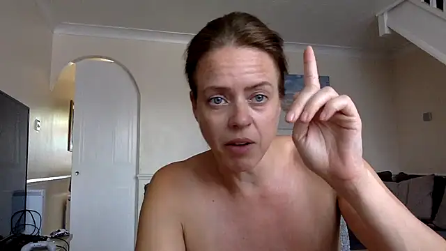 ElizabethArden42- live