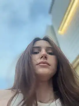 AnitaFly live