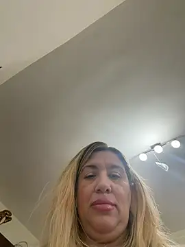 TheeaBlanco live