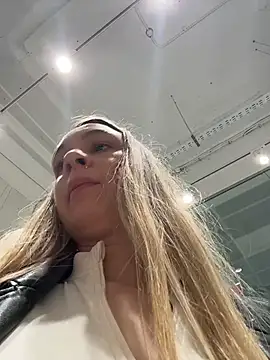 SashaCatt live
