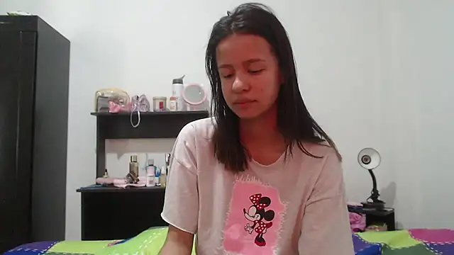 nathaly_jones_ live