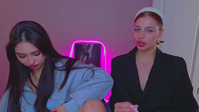 Sofia_Plump live