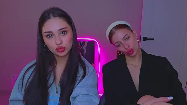 Sofia_Plump live