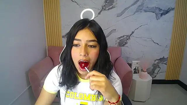 HotStreawberry_ch live