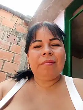 Mother-Big-tits live
