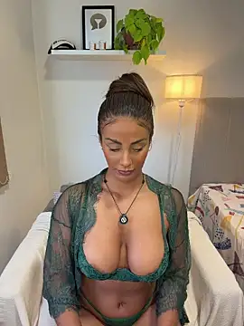 Brownfitbabyy live