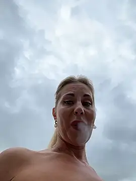 LisaMurr live