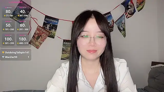 77-Vicky live