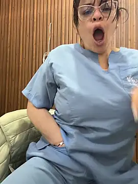 Dr_Nathalia_28 live