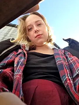Public_Katrisha live