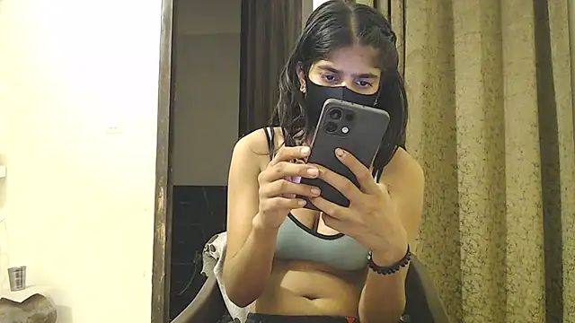 Aayusmatisharma live