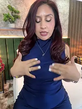 MonicaMoret live