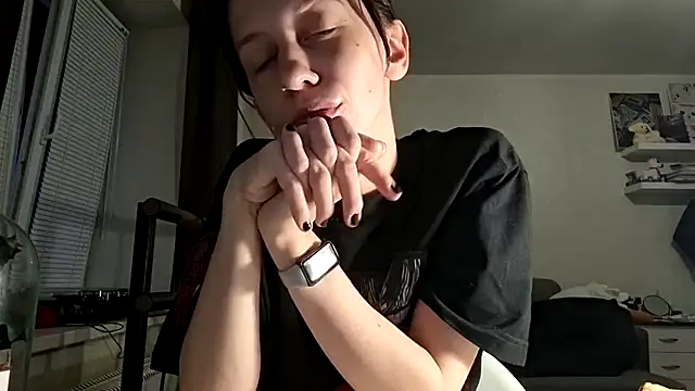secrettt_poison live