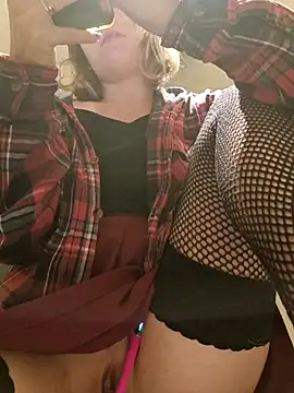 Public_Katrisha live