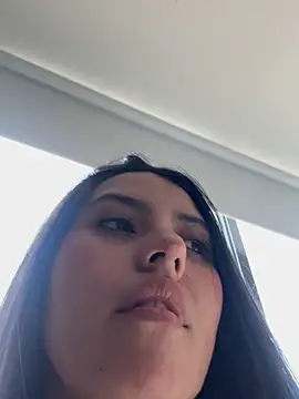 Victoria_alson live