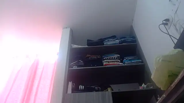 nicolle_milf1978 live