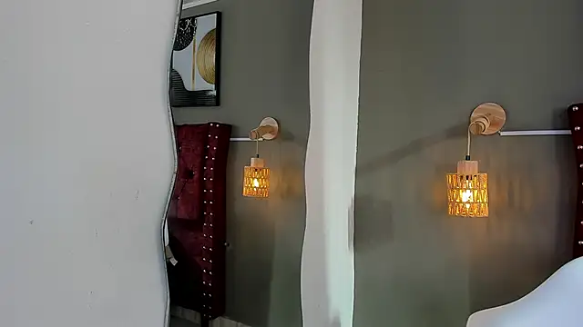 angela_nix live