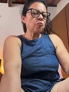 Sharongirl07 live