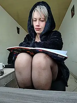 MARILYNKOVANOVA live