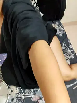 Aysha_69 live