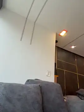 emily-Hornyy live