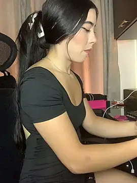 AMBERBUNNY_ live