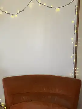 Mia1_Gold live