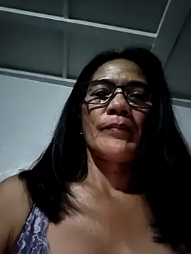ImYourWoman_55 live