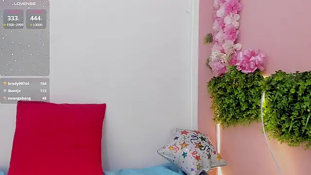 Mikasa_Horny live