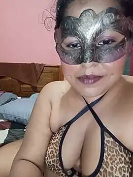 Maskedcurves live