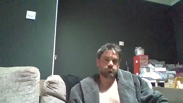tall_dark_handsome live