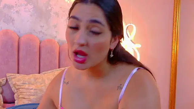 JasmineRhodes live