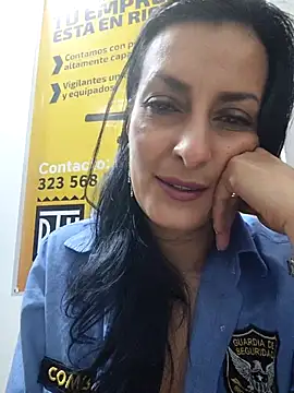ALEJANDRA__28 live