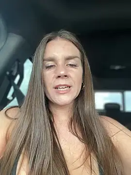 MaggyMayI live