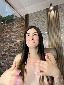 evelyn_hills live
