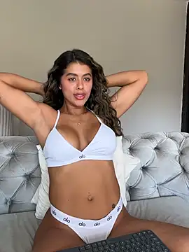 MelissaWaltton live