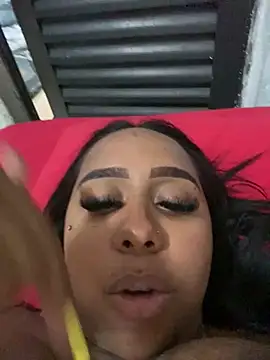jhenannyy live