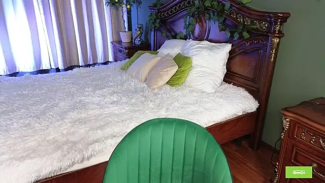 Charlotte_wow live